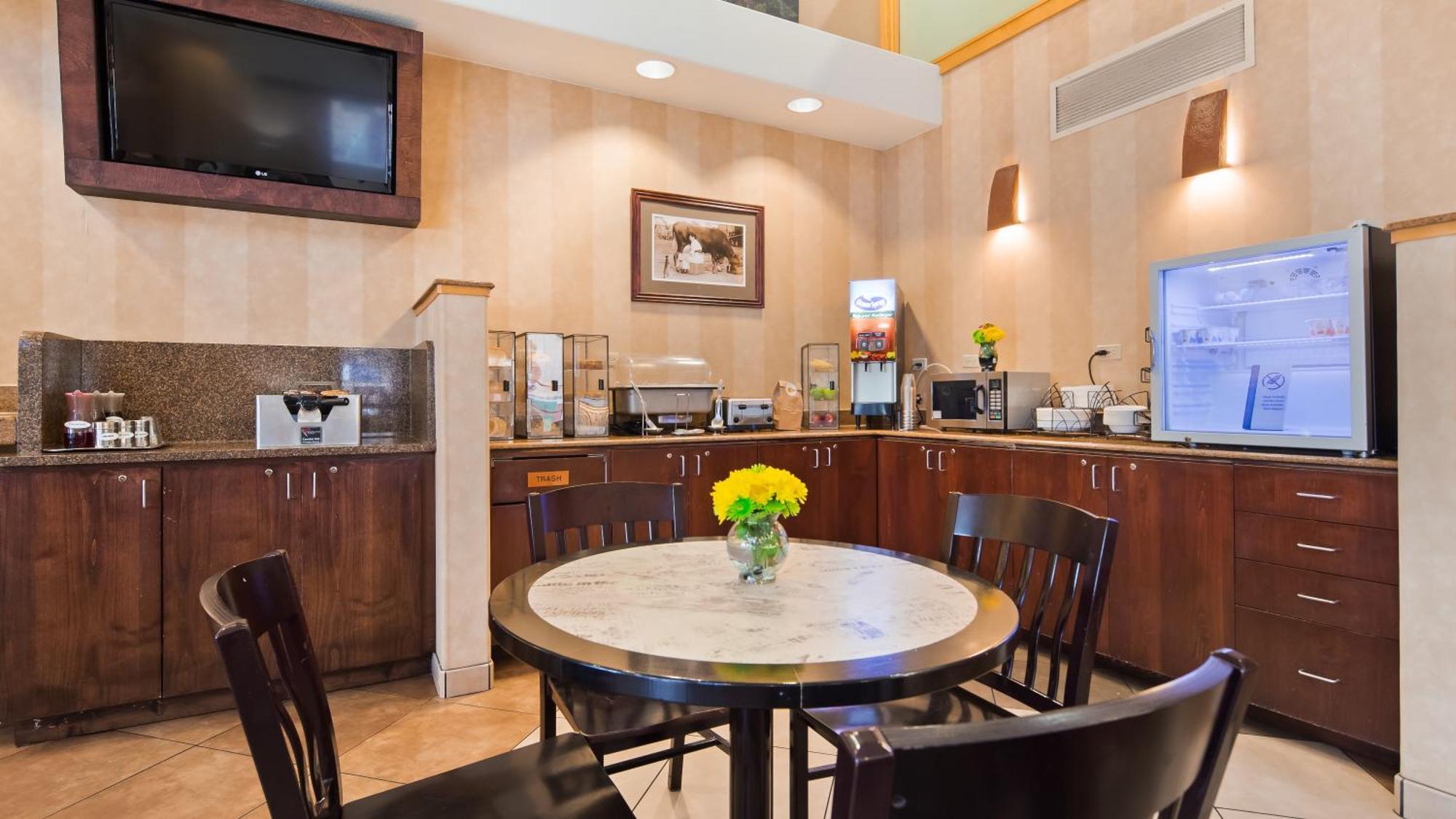 Best Western University Inn Fort Collins Extérieur photo