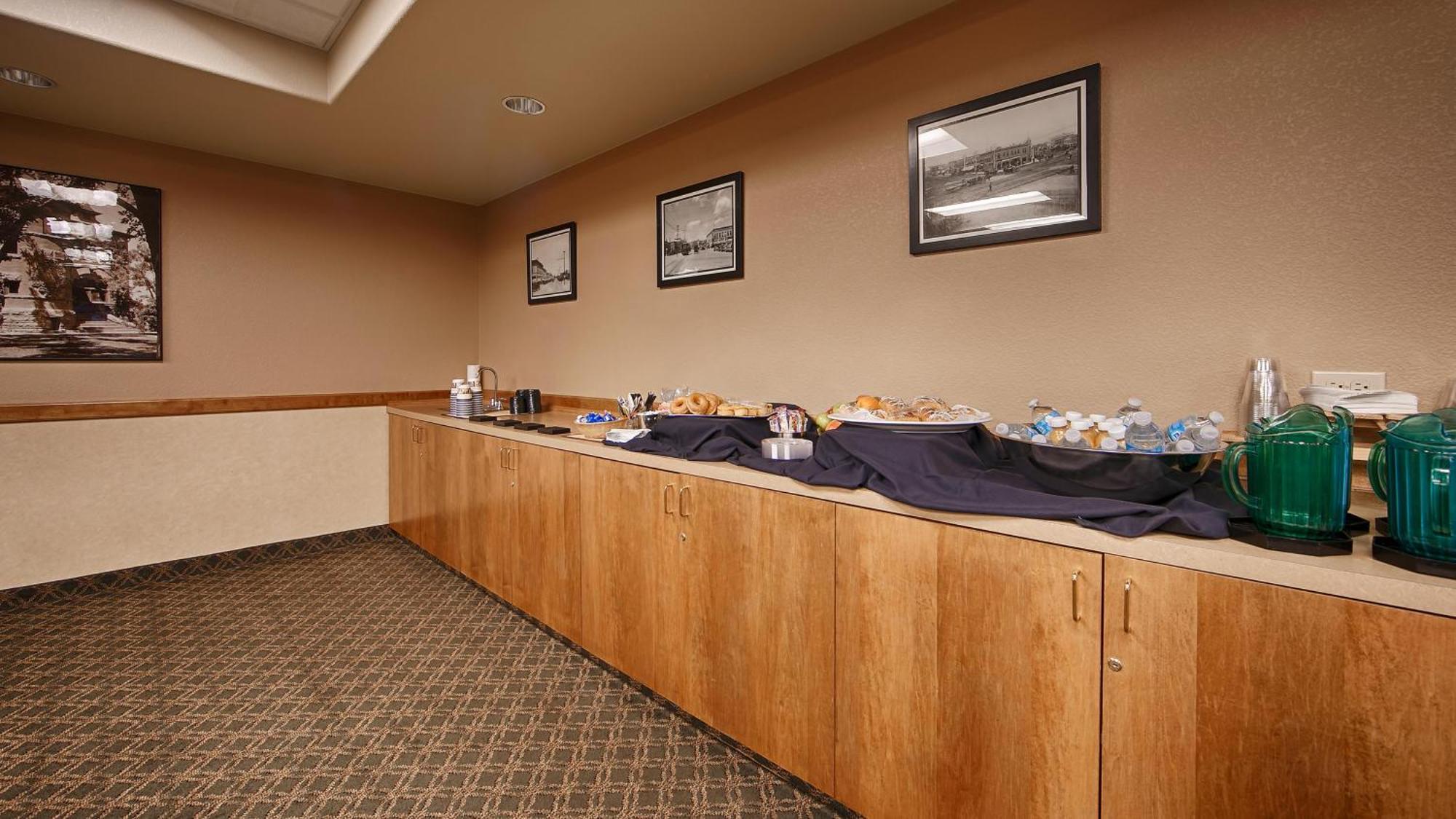 Best Western University Inn Fort Collins Extérieur photo